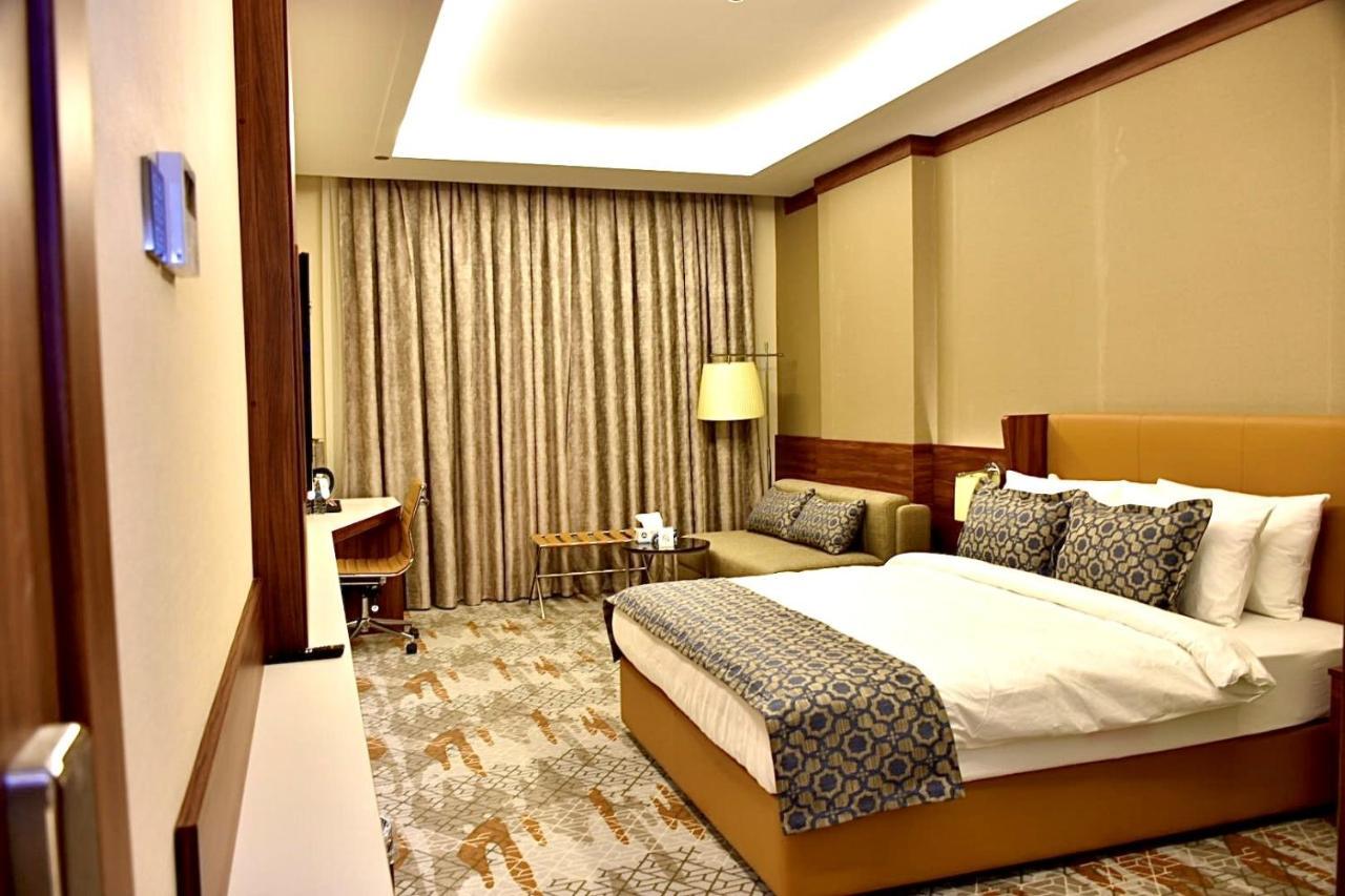 Royal Vista Hotel ‘Ibrī Екстериор снимка