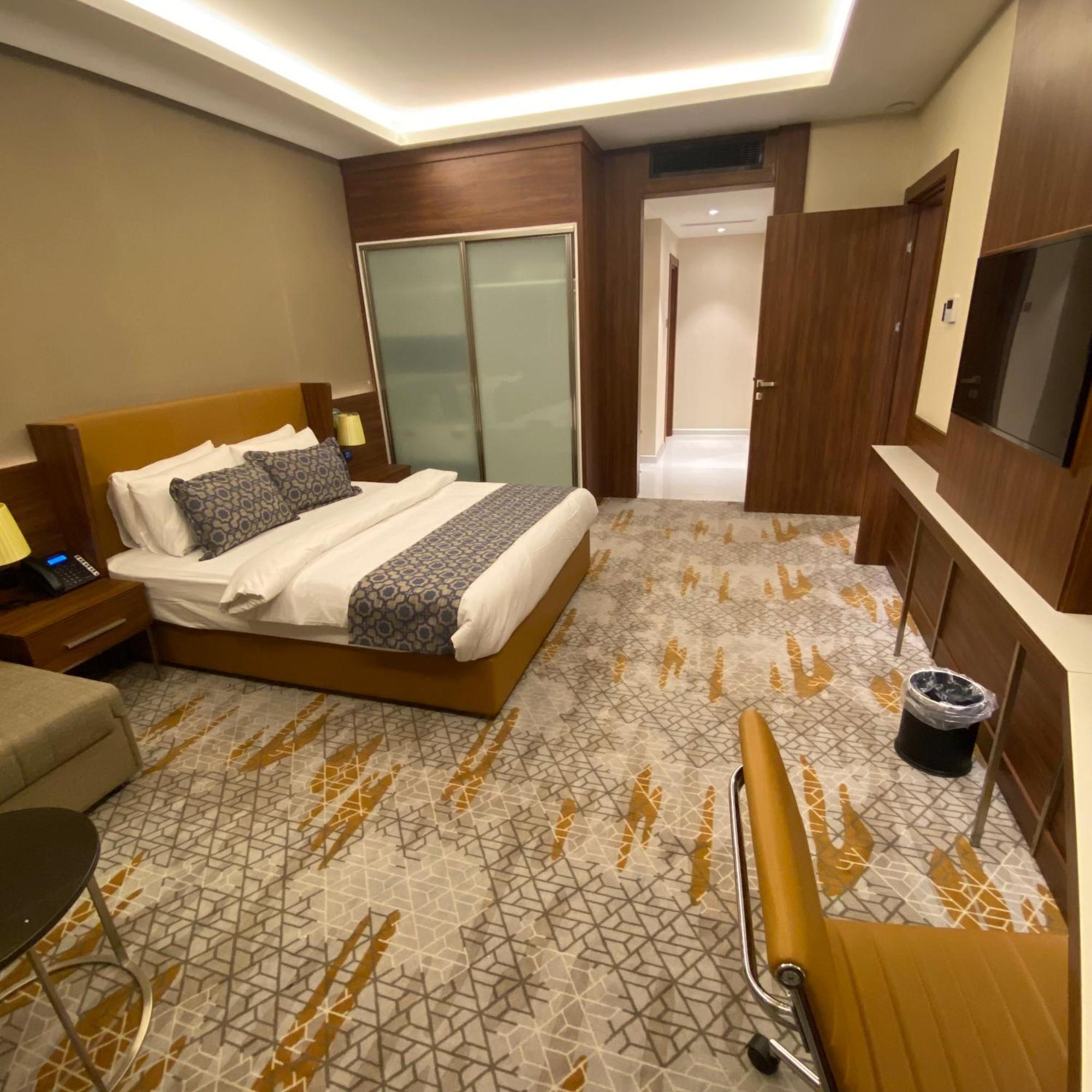 Royal Vista Hotel ‘Ibrī Екстериор снимка