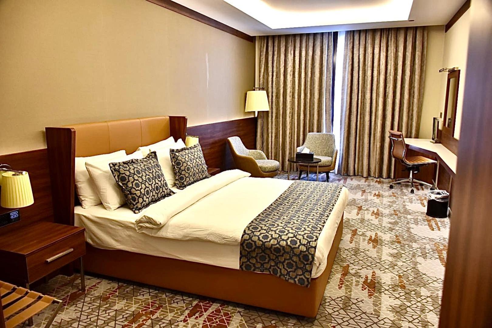 Royal Vista Hotel ‘Ibrī Екстериор снимка