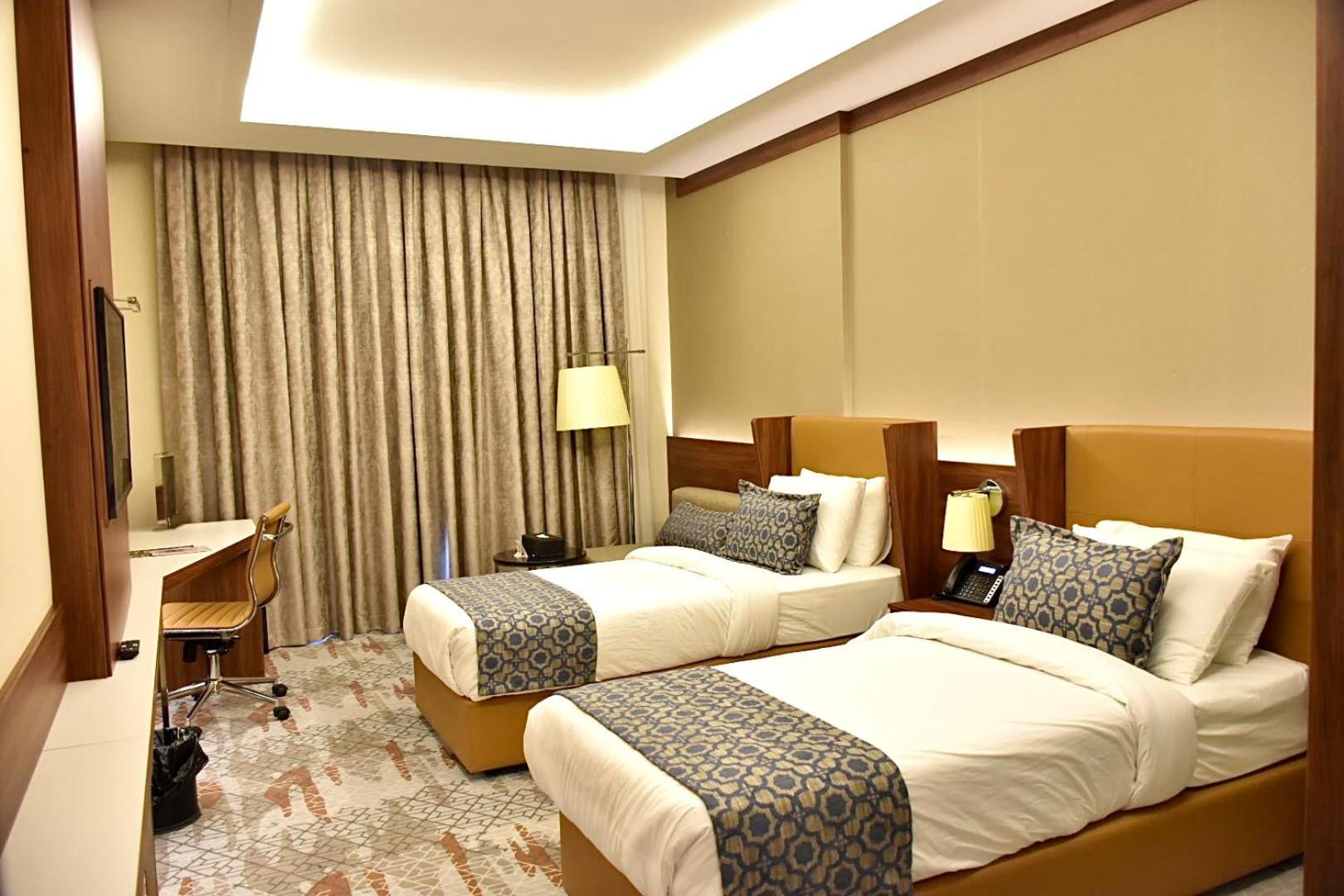 Royal Vista Hotel ‘Ibrī Екстериор снимка