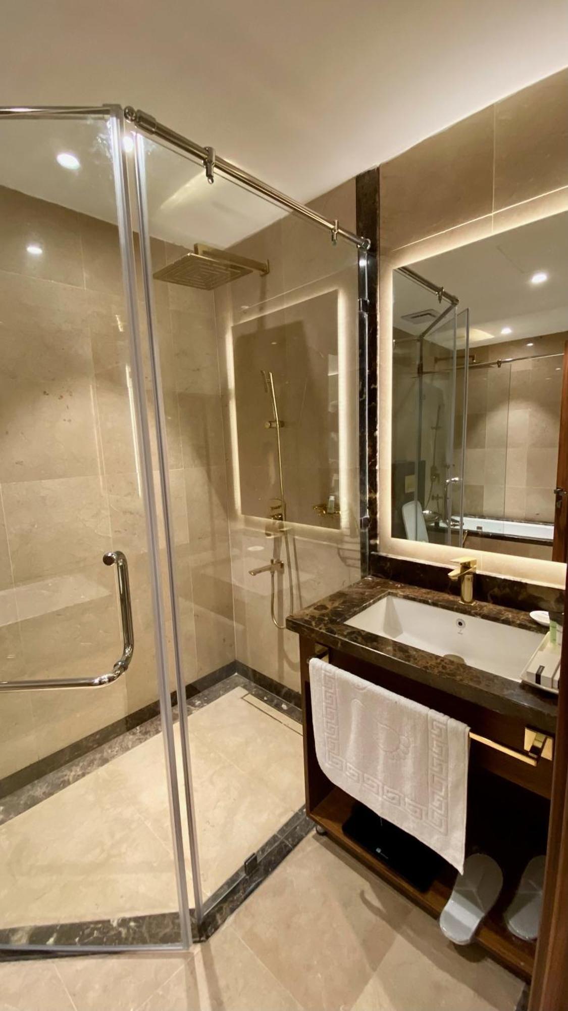 Royal Vista Hotel ‘Ibrī Екстериор снимка