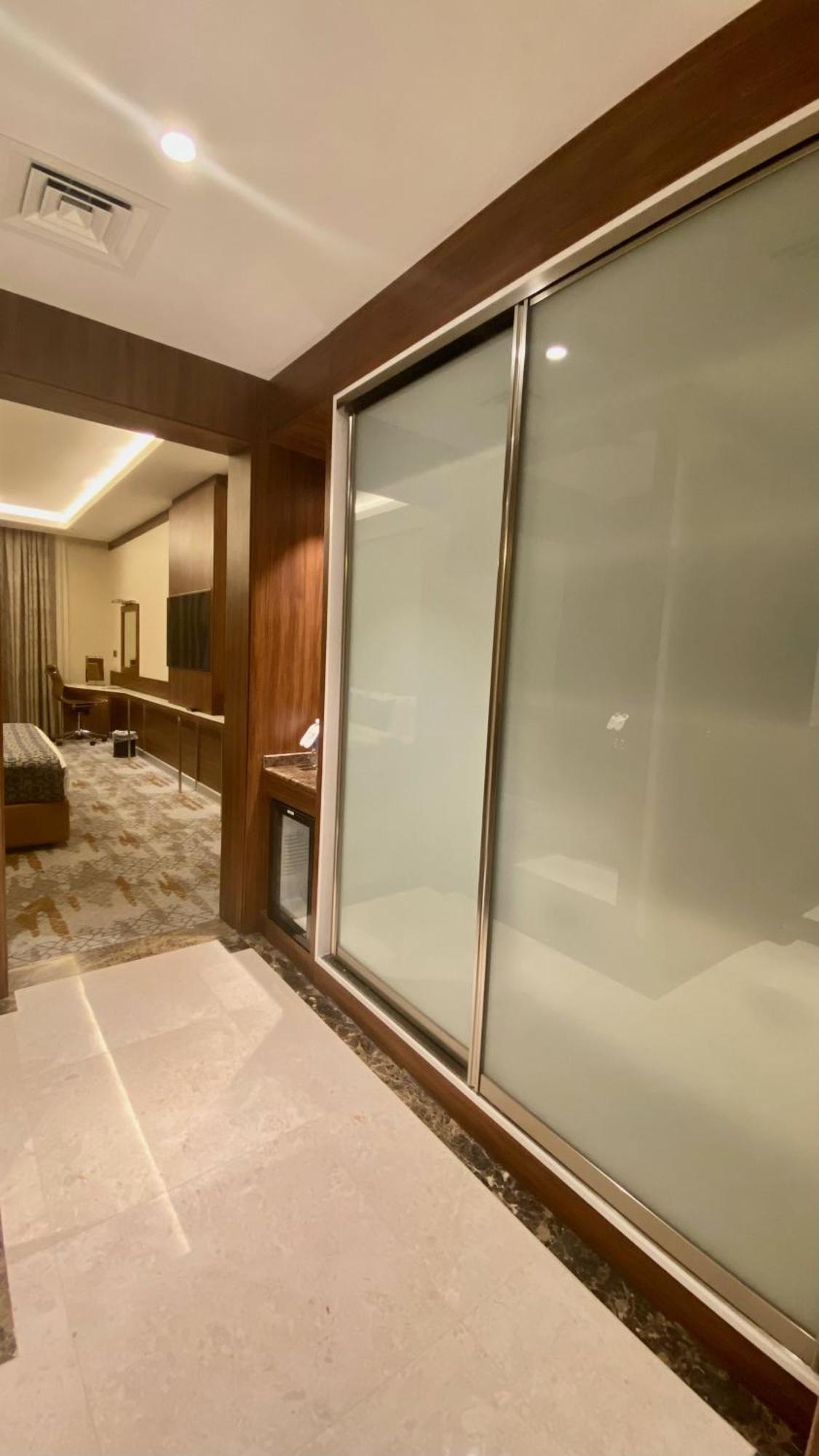 Royal Vista Hotel ‘Ibrī Екстериор снимка