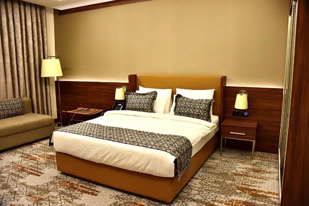 Royal Vista Hotel ‘Ibrī Екстериор снимка